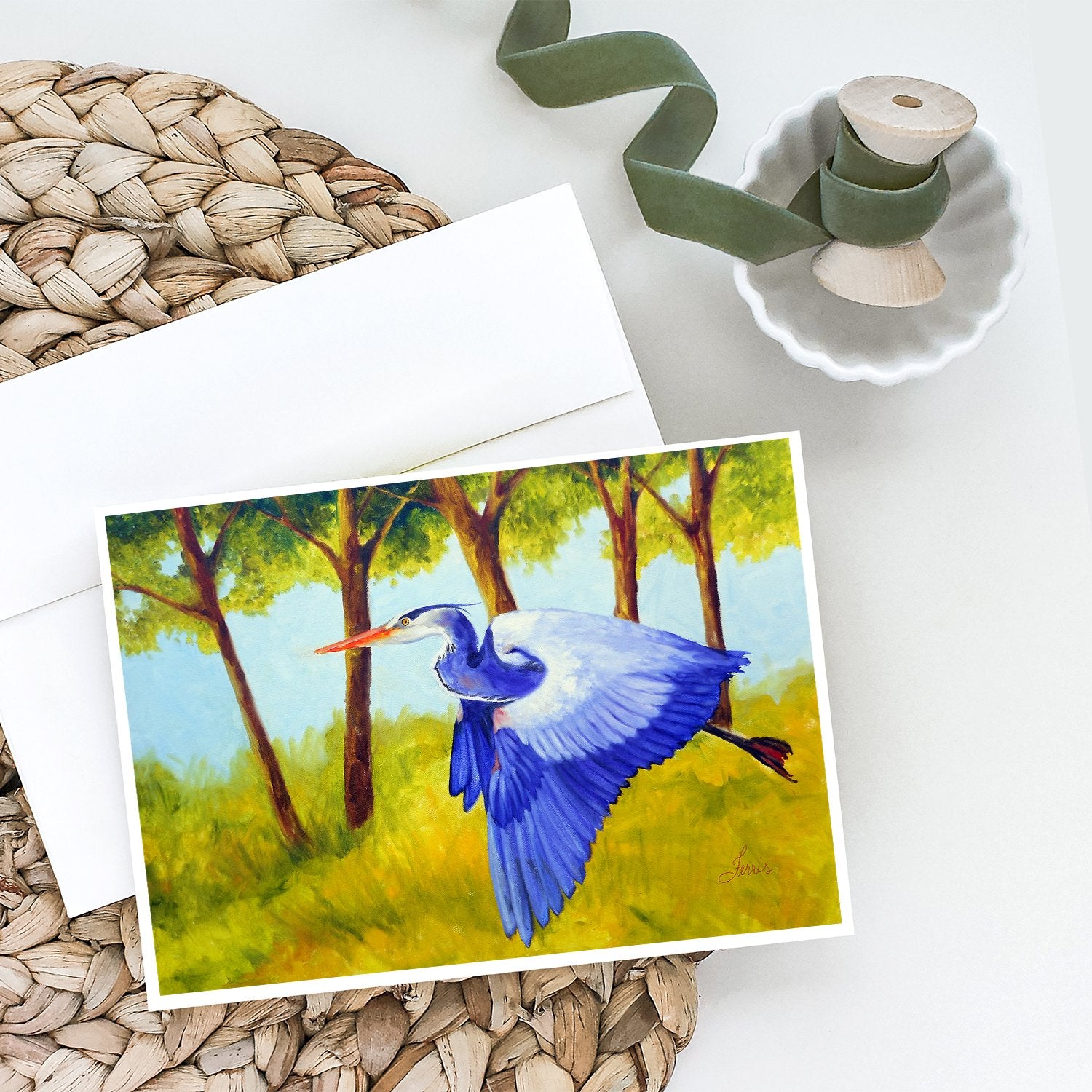 Fyling Heron by Ferris Hotard Greeting Cards and Envelopes Pack of 8 - the-store.com