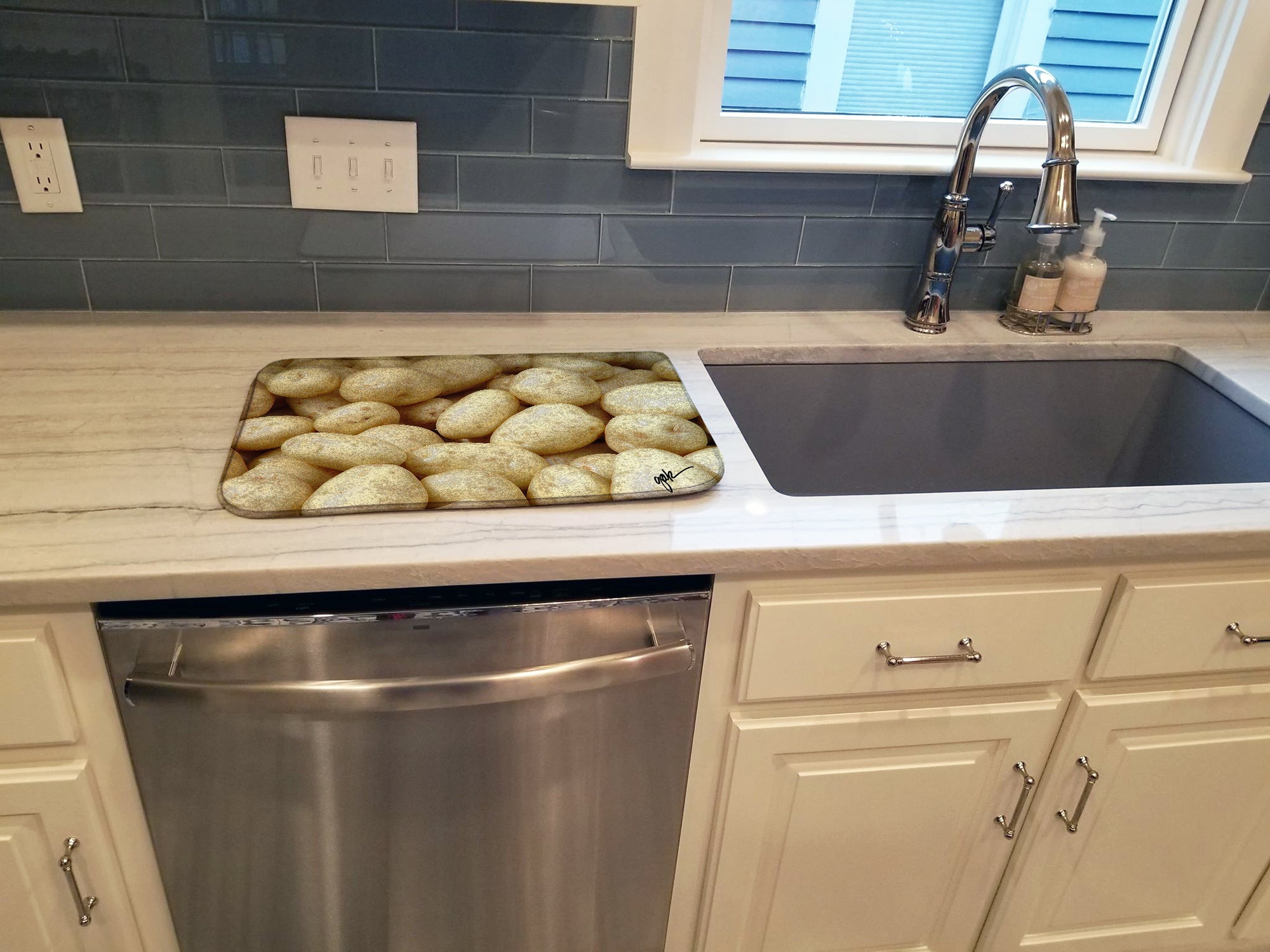 Potatoes by Gary Kwiatek Dish Drying Mat