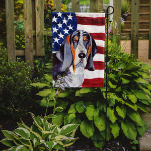 USA American Flag with Basset Hound Flag Garden Size
