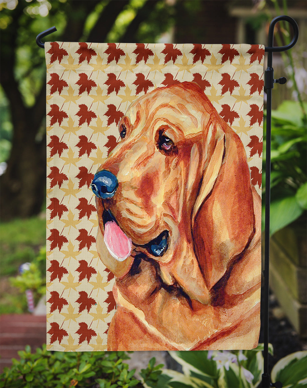 Bloodhound Automne Feuilles Portrait Drapeau Jardin Taille