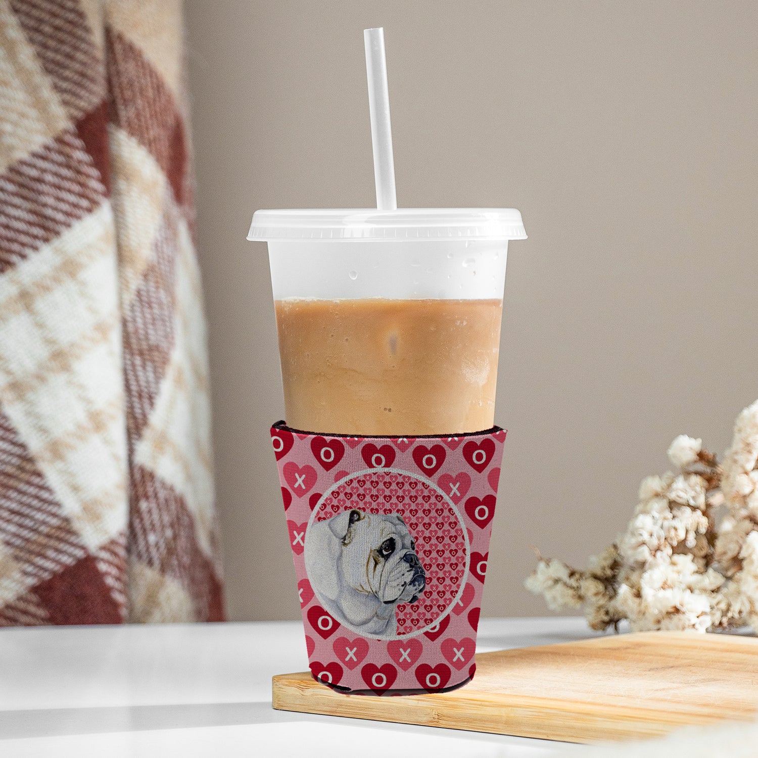 Bulldog English Valentine's Love and Hearts Red Cup Beverage Insulator Hugger  the-store.com.