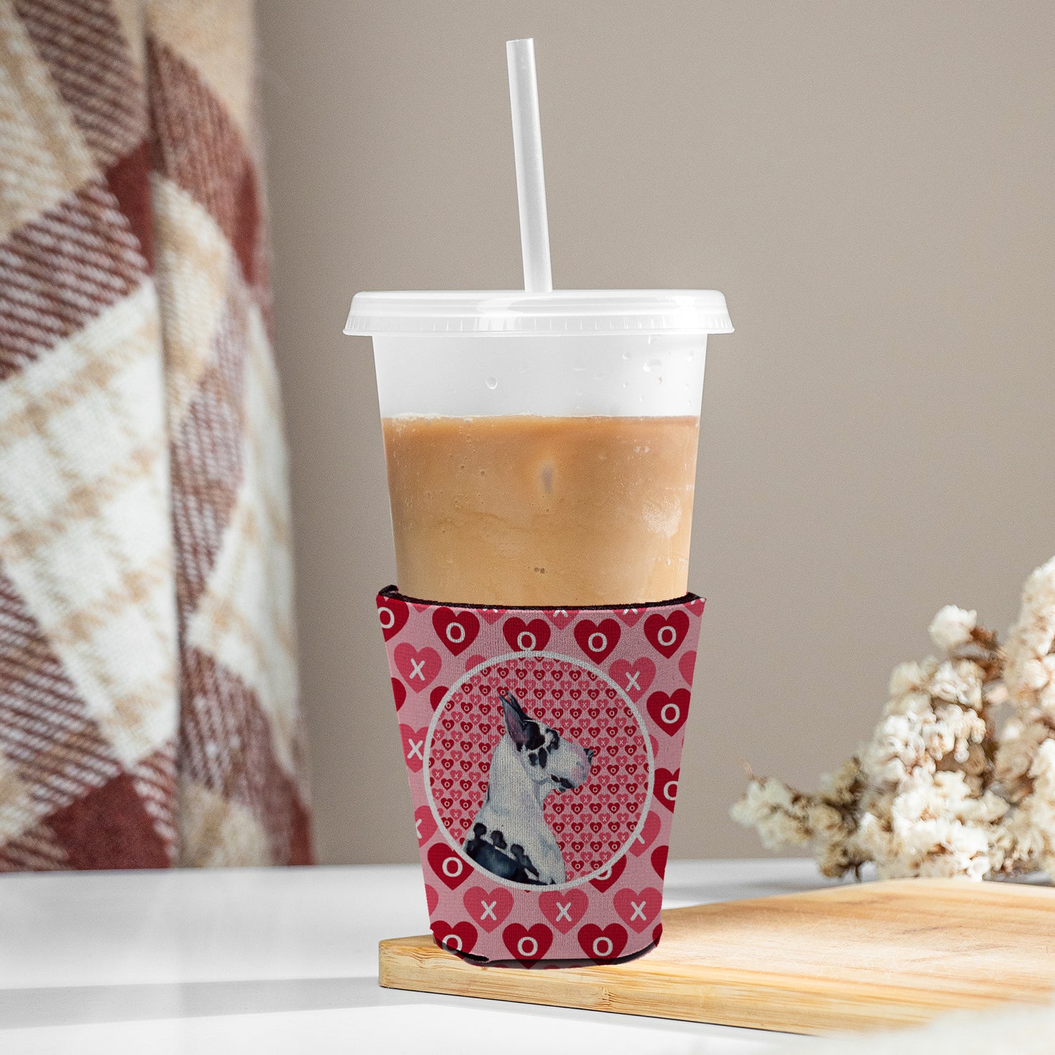 Great Dane Valentine's Love and Hearts Red Cup Beverage Insulator Hugger  the-store.com.