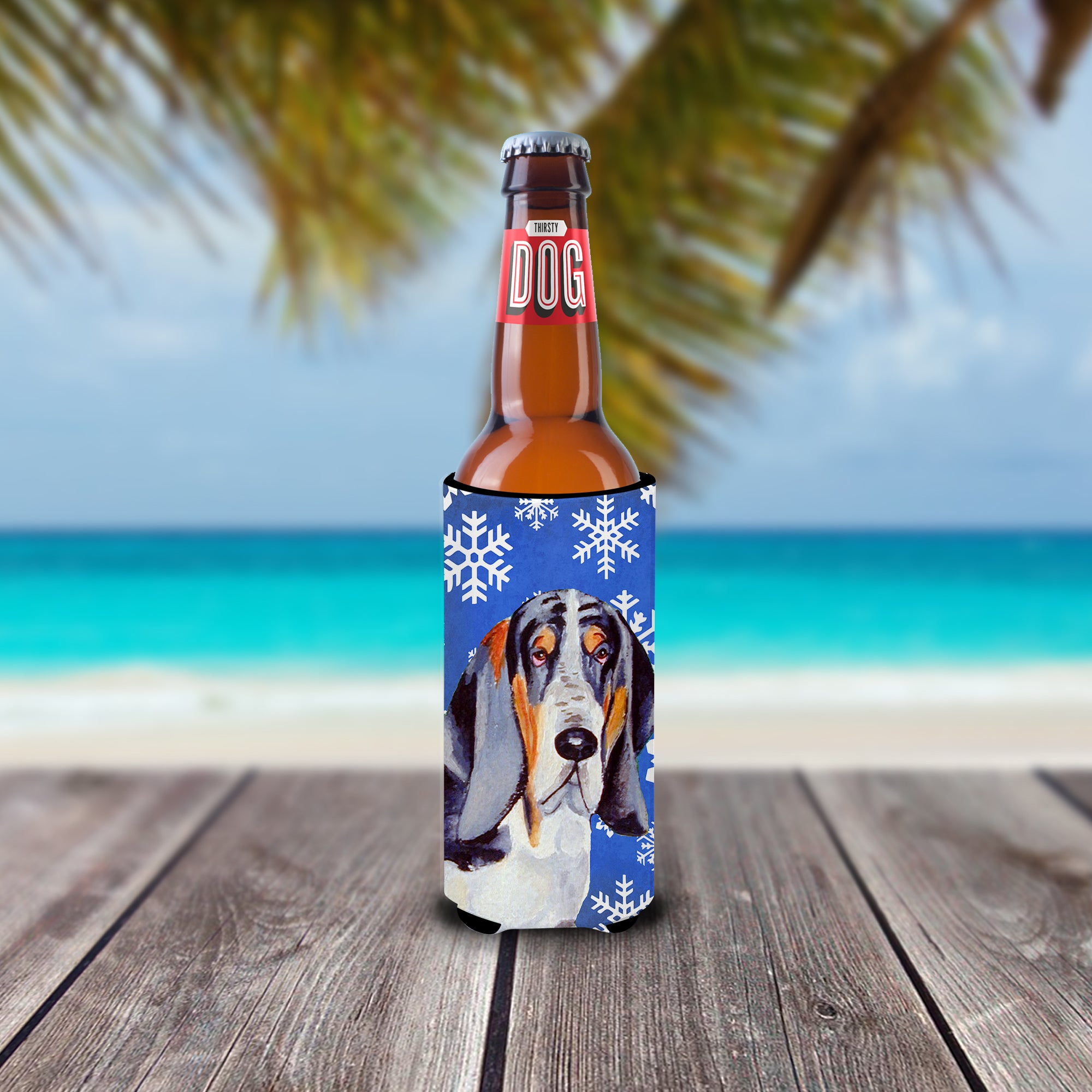 Basset Hound Winter Snowflakes Holiday Ultra Beverage Insulators for slim cans LH9282MUK.