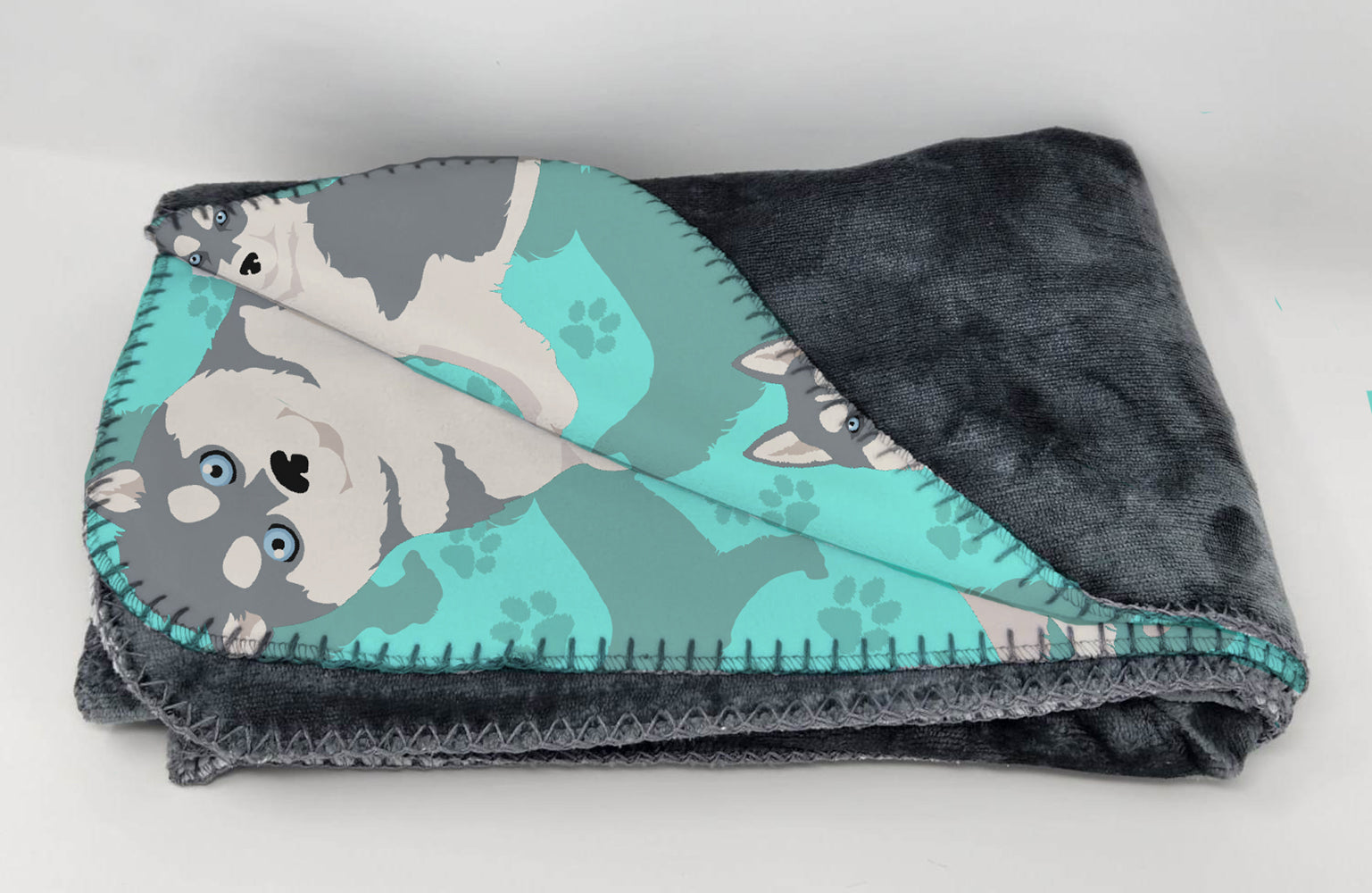 Grey Siberian Husky Soft Travel Blanket with Bag - the-store.com
