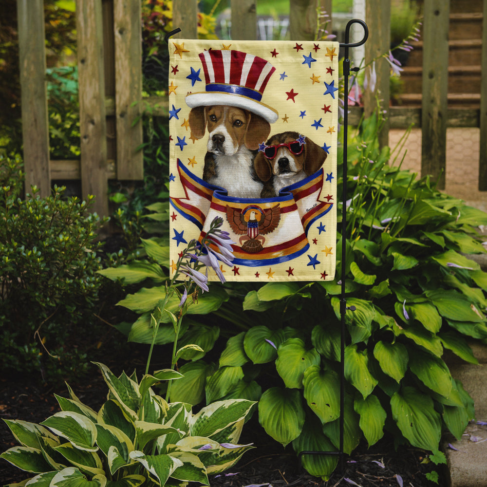 Caroline's Treasures Beagle USA Garden Flag – Decorative Outdoor Yard Flag PPP3017GF