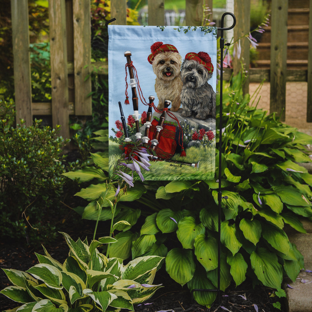 Caroline's Treasures Cairn Terrier Pipers Garden Flag – Decorative Outdoor Yard Flag PPP3057GF