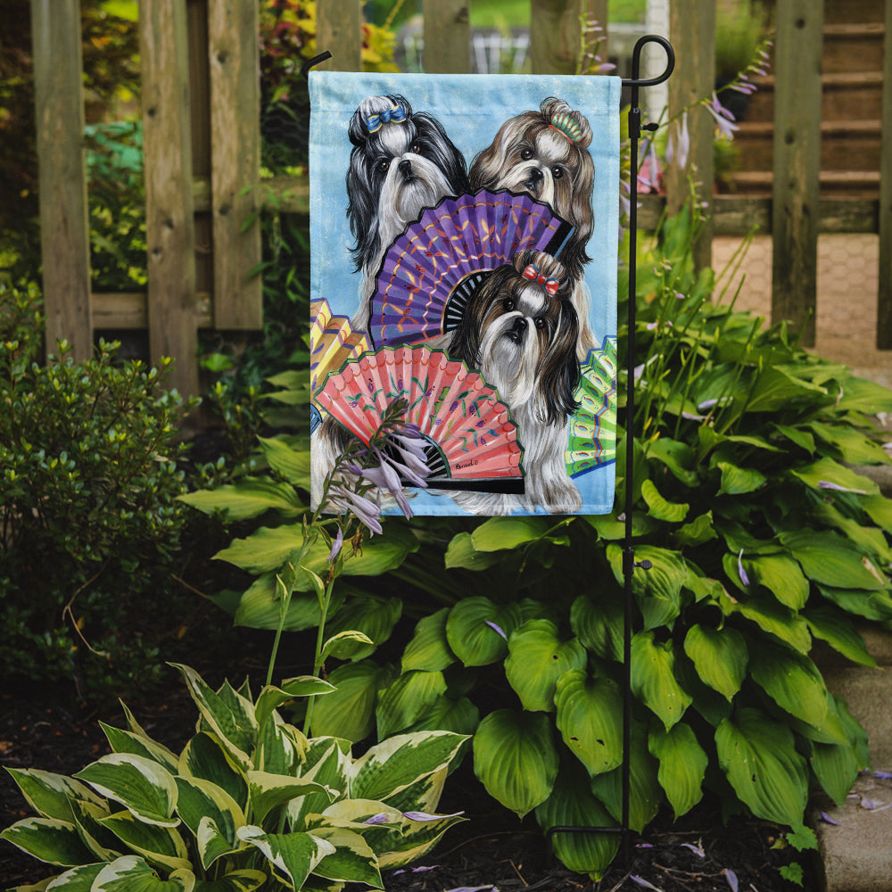 Caroline's Treasures Shih Tzu Top Fans Garden Flag – Decorative Outdoor Yard Flag PPP3190GF
