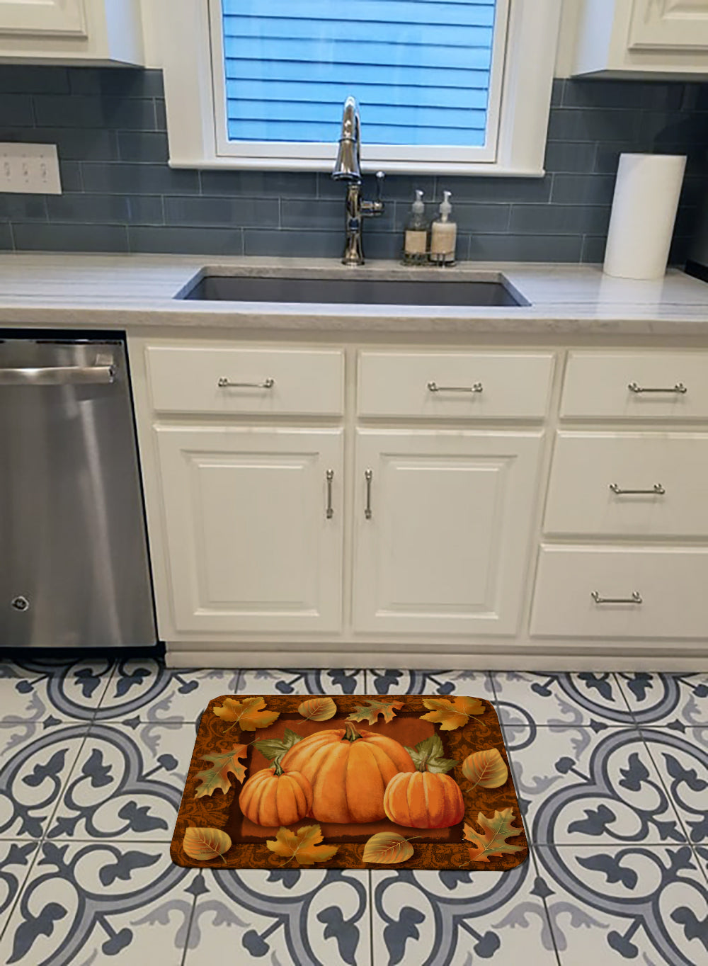 Pumpkins and Fall Leaves Machine Washable Memory Foam Mat PTW2009RUG - the-store.com