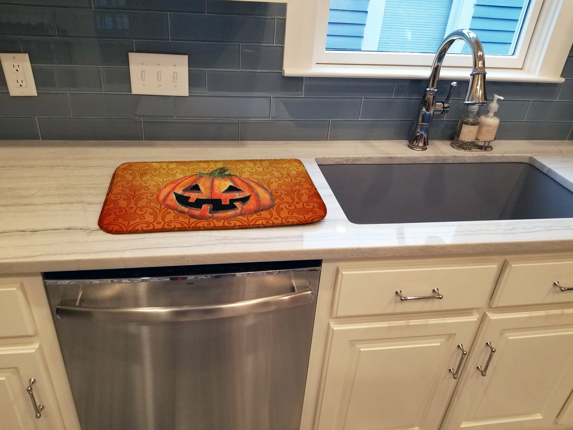 October Pumpkin Halloween Dish Drying Mat SB3020DDM
