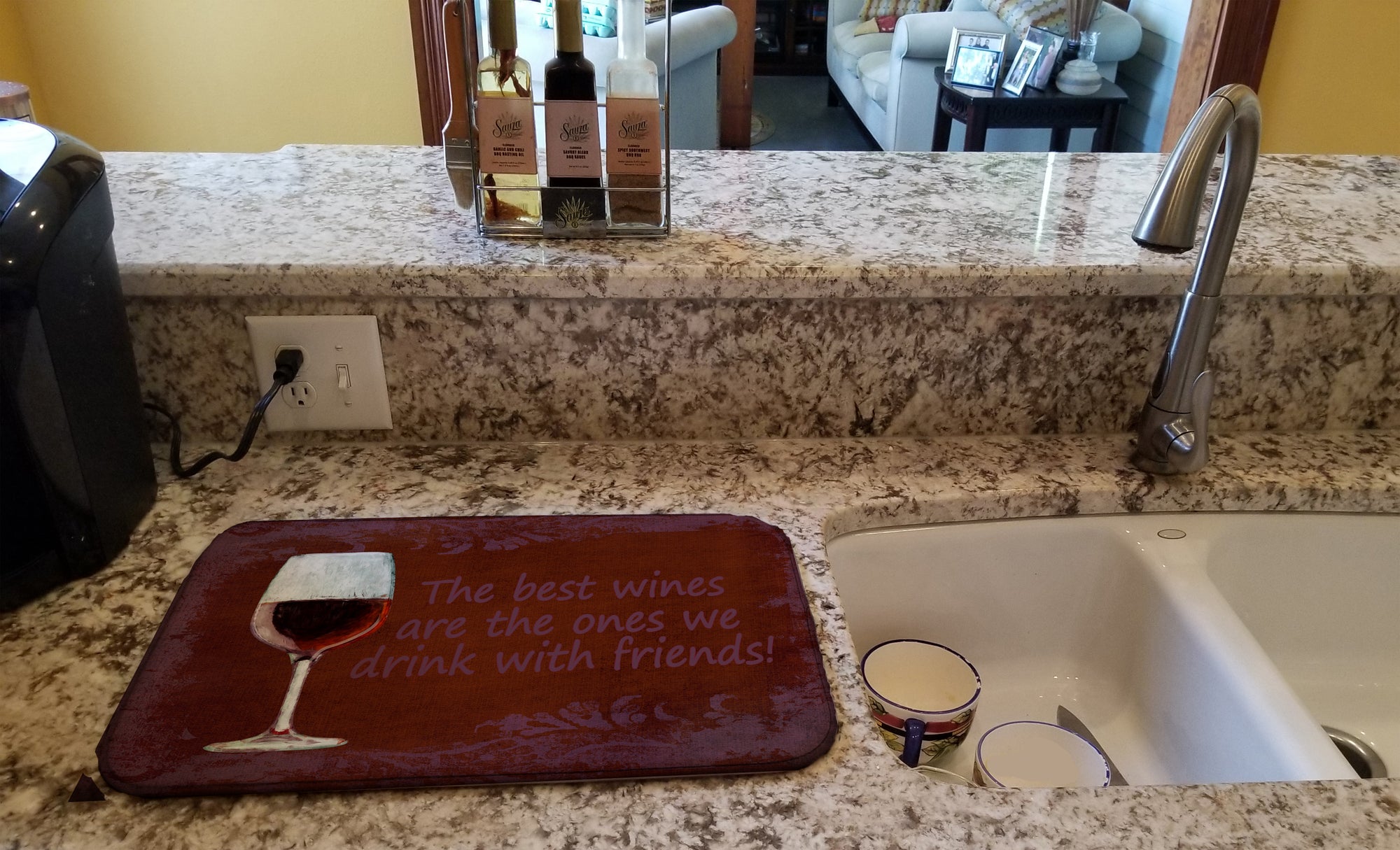 The best wines are the ones we drink with friends Dish Drying Mat SB3068DDM