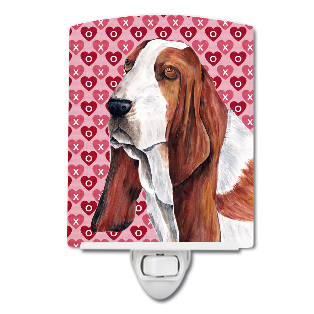 Basset Hound Hearts Love and Valentine&#39;s Day Portrait Ceramic Night Light SC9267CNL - the-store.com