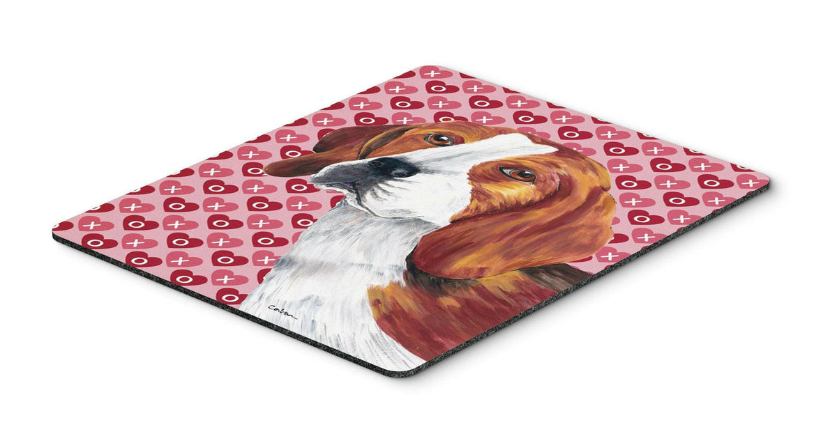 Beagle Hearts Love and Valentine&#39;s Day Portrait Mouse Pad, Hot Pad or Trivet by Caroline&#39;s Treasures
