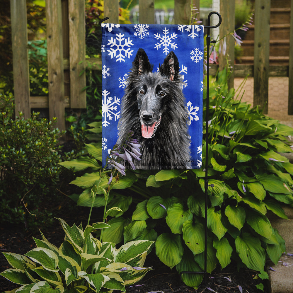 Caroline's Treasures Belgian Sheepdog Winter Snowflakes Holiday Garden Flag – Decorative Outdoor Yard Flag