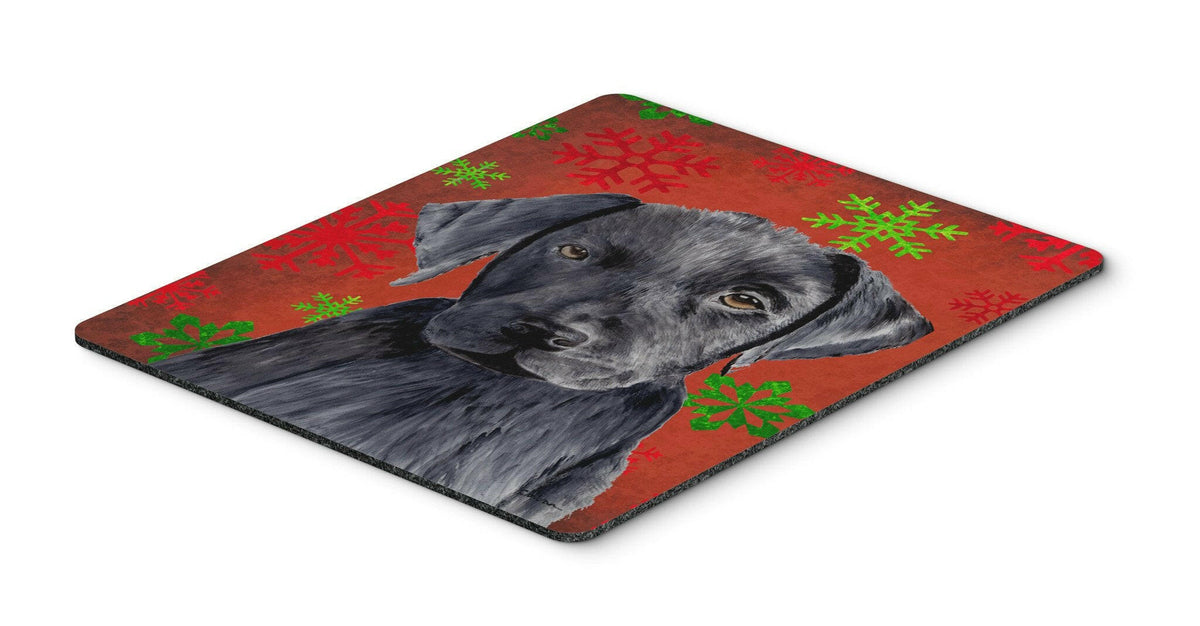 Labrador Red and Green Snowflakes Holiday Christmas Mouse Pad, Hot Pad Trivet by Caroline&#39;s Treasures