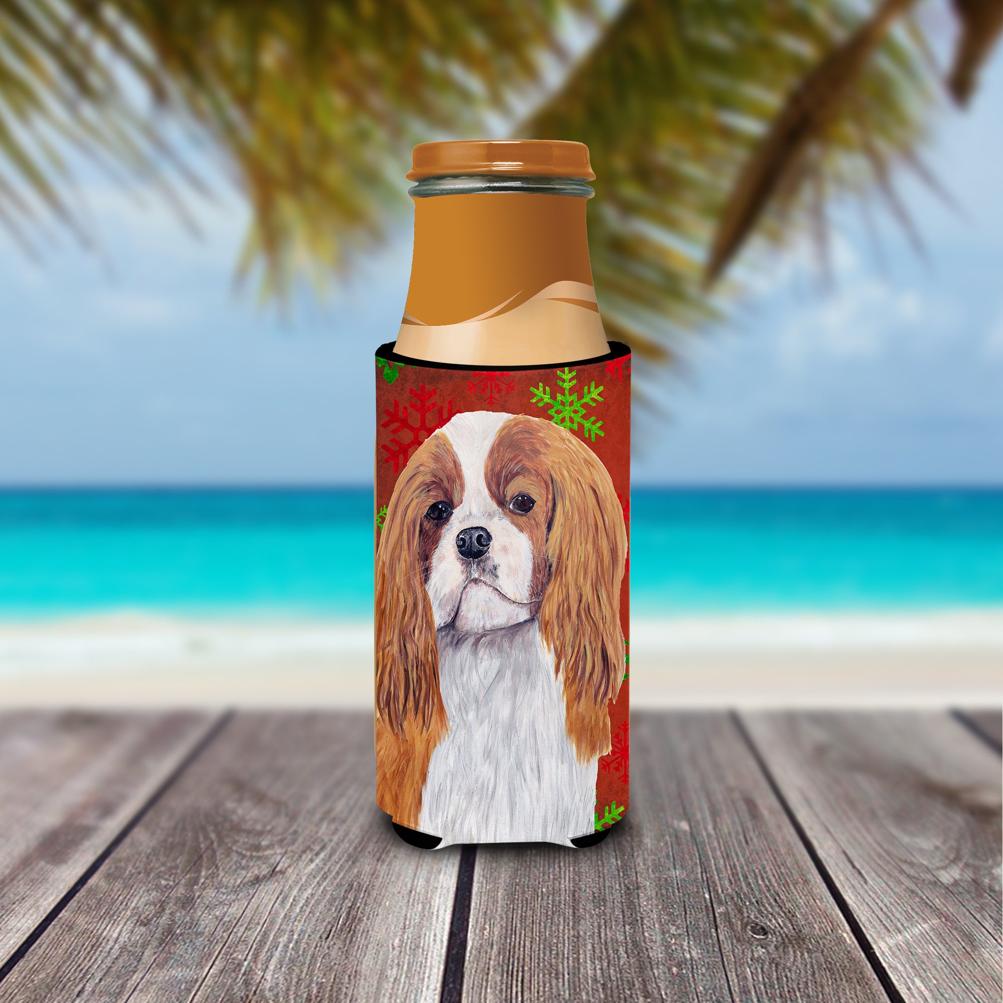 Cavalier Spaniel Red and Green Snowflakes Holiday Christmas Ultra Beverage Insulators for slim cans SC9434MUK.