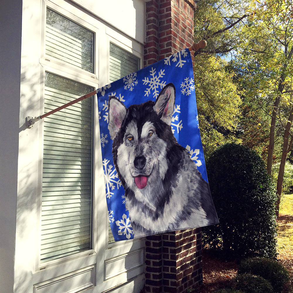 Alaskan Malamute Winter Snowflakes Holiday Flag Canvas House Size SC9491CHF  the-store.com.