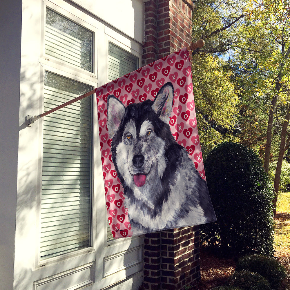 Alaskan Malamute Hearts Love and Valentine's Day Flag Canvas House Size SC9494CHF  the-store.com.