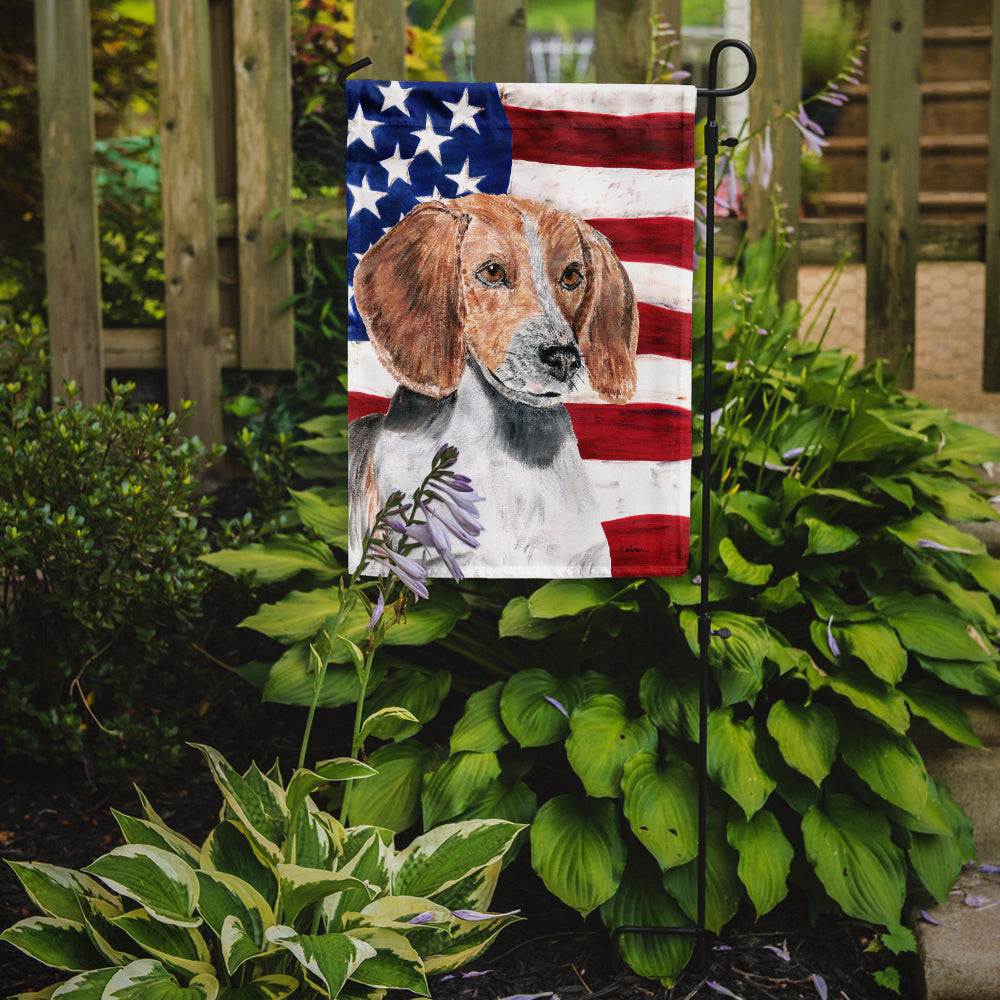 Caroline's Treasures English Foxhound USA American Flag Garden Flag – Decorative Outdoor Yard Flag