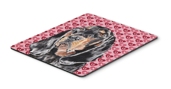 Coonhound Valentine's Love Mouse Pad, Hot Pad or Trivet by Caroline's Treasures