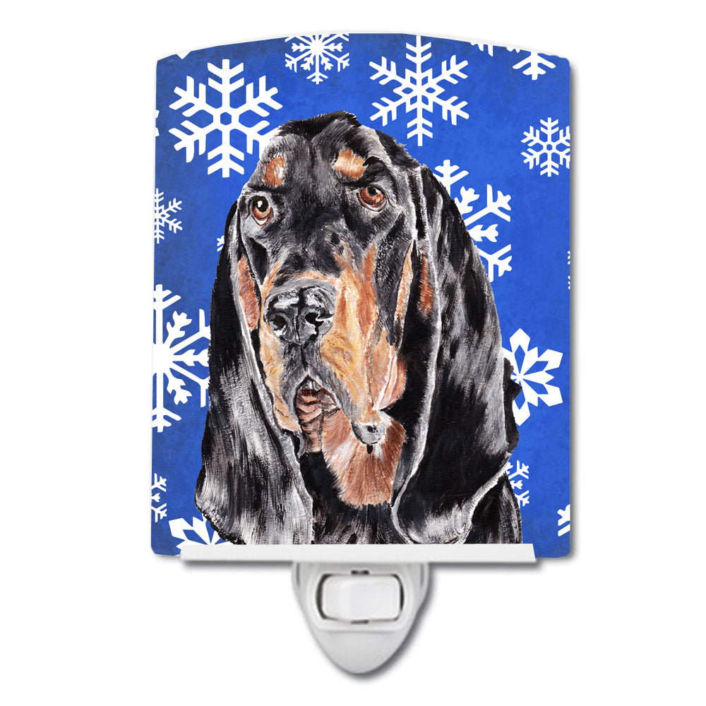 Black and Tan Coonhound Winter Snowflakes Ceramic Night Light SC9595CNL - the-store.com