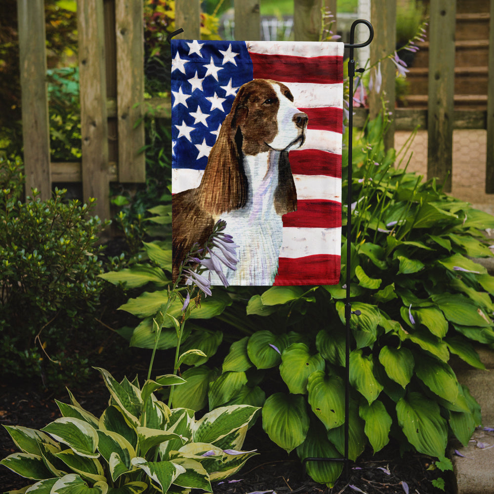 Caroline's Treasures USA American Flag with Springer Spaniel Garden Flag – Decorative Outdoor Yard Flag