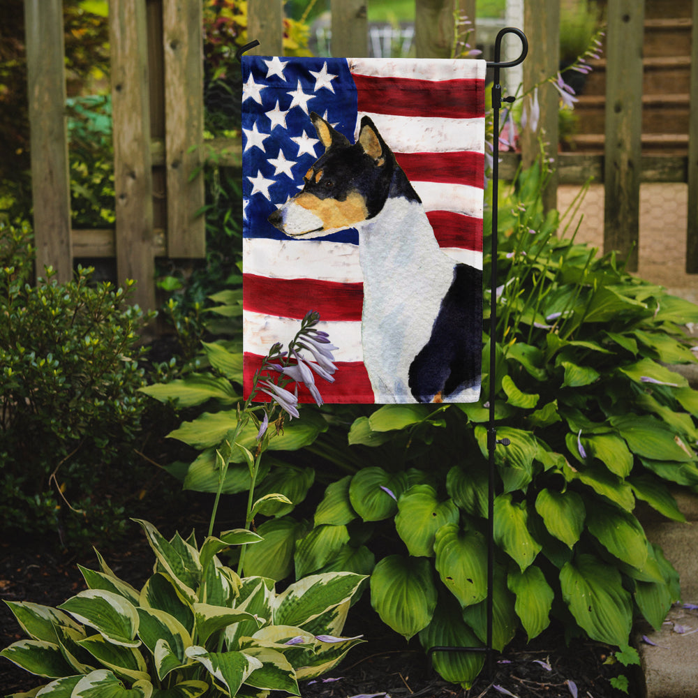 Drapeau américain des États-Unis avec drapeau Basenji Taille du jardin