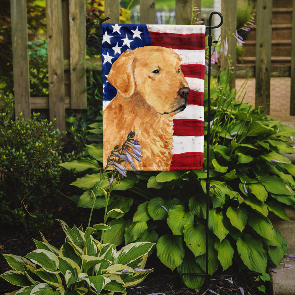 Caroline's Treasures USA American Flag with Golden Retriever Garden Flag – Decorative Outdoor Yard Flag