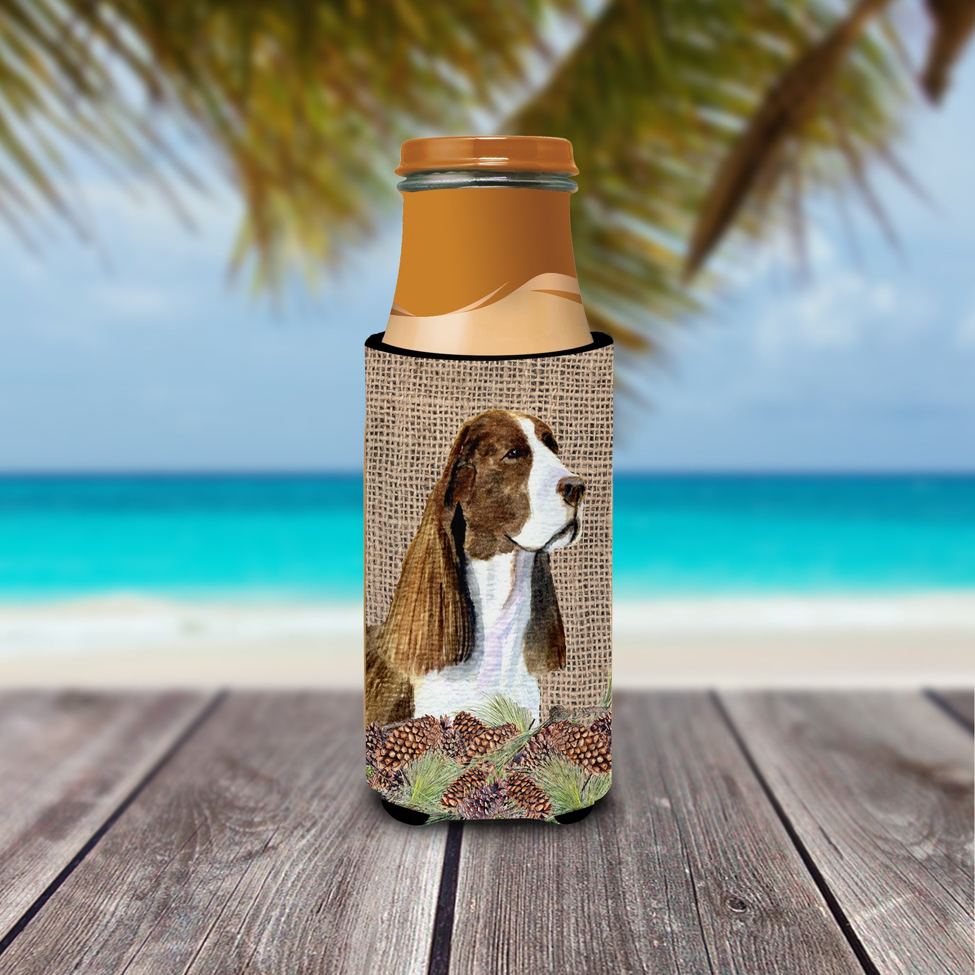 Springer Spaniel on Faux Burlap with Pine Cones Ultra Beverage Insulators for slim cans SS4102MUK