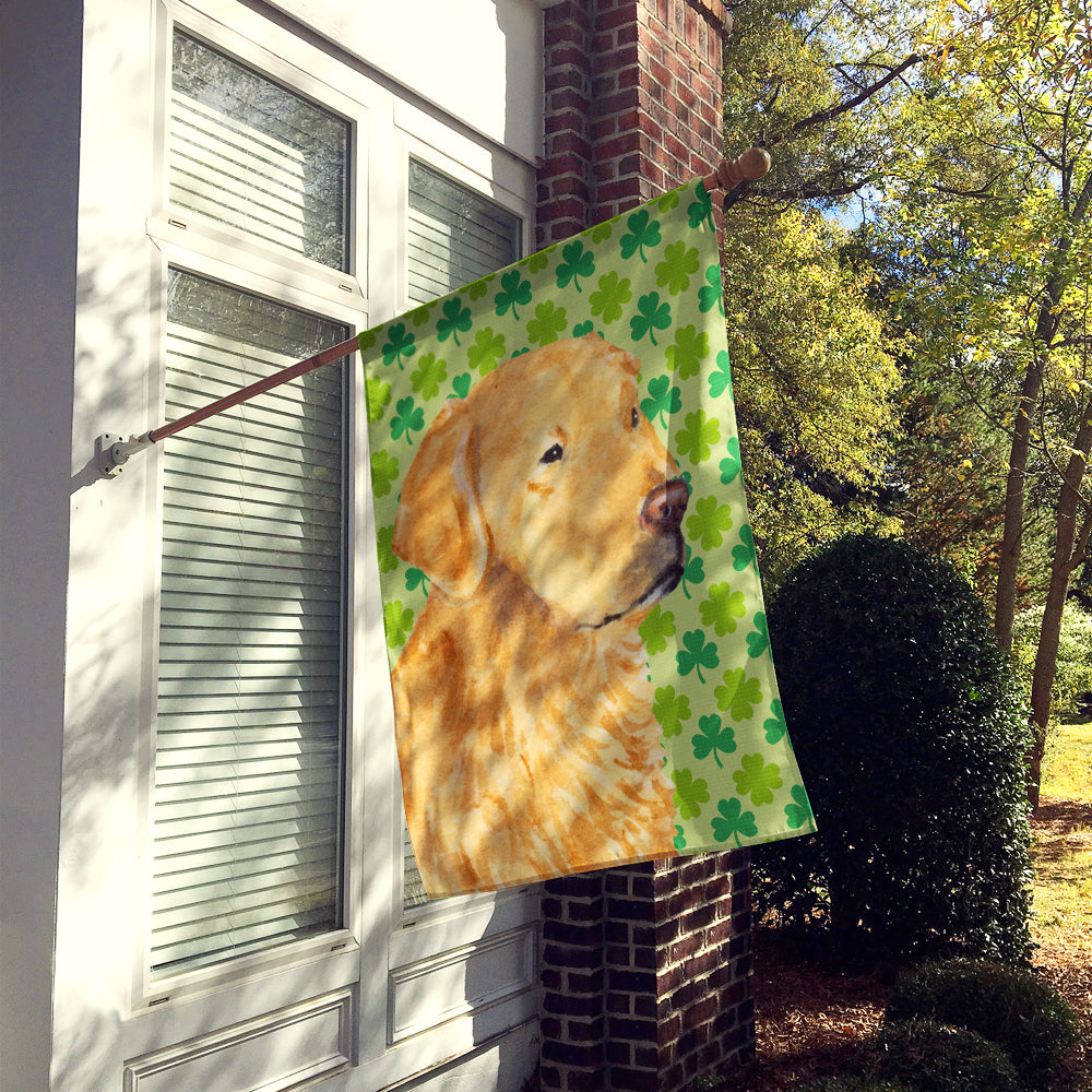Golden Retriever St. Patrick's Day Shamrock Portrait Flag Canvas House Size