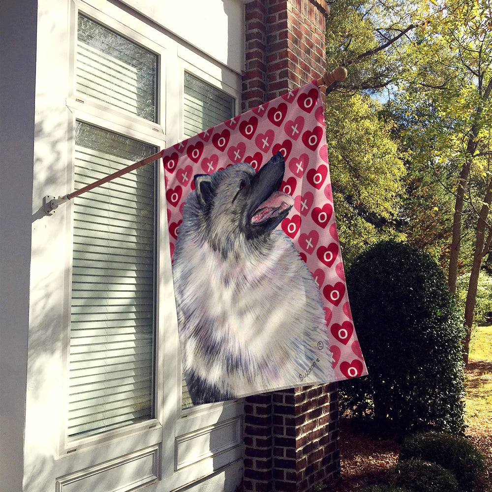 Keeshond Hearts Love and Valentine's Day Portrait Flag Canvas House Size  the-store.com.