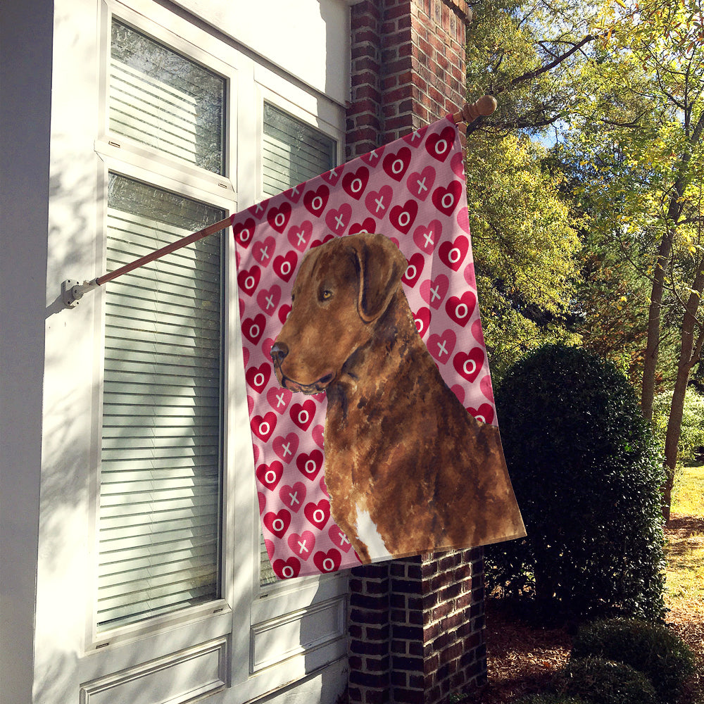Chesapeake Bay Retriever Hearts Love and Valentine's Day  Flag  House Size  the-store.com.