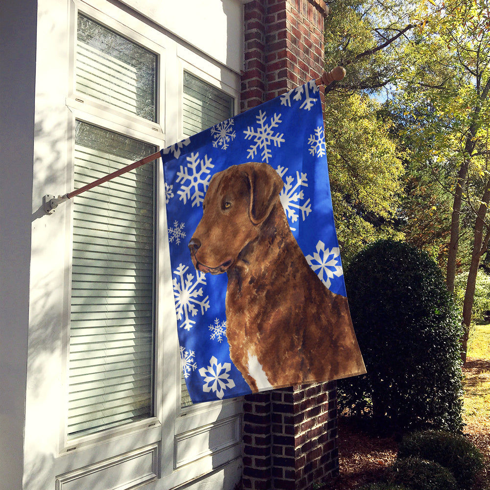 Chesapeake Bay Retriever Winter Snowflakes Holiday Flag Canvas House Size  the-store.com.