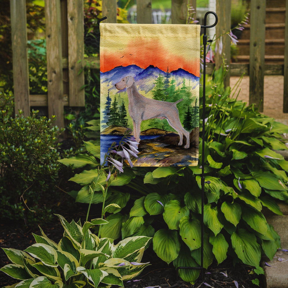 Caroline's Treasures Weimaraner Garden Flag – Decorative Outdoor Yard Flag