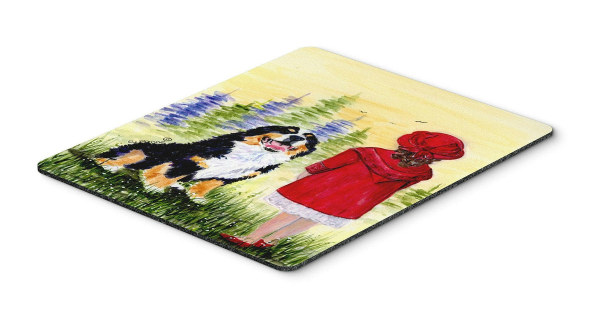 Little Girl with her Bernese Mountain Dog Mouse Pad, Hot Pad or Trivet by Caroline&#39;s Treasures