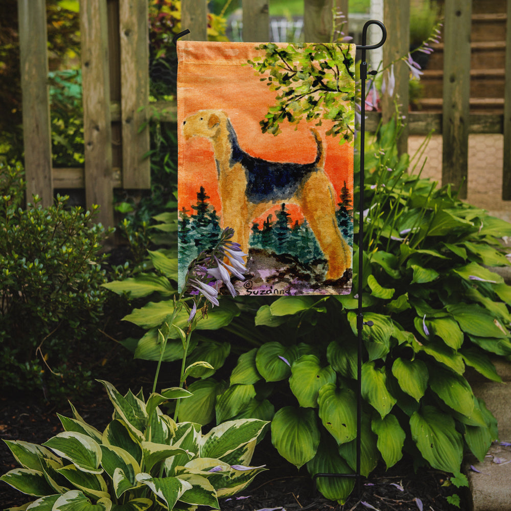 Caroline's Treasures Airedale Garden Flag - Outdoor Decorative Yard Flag
