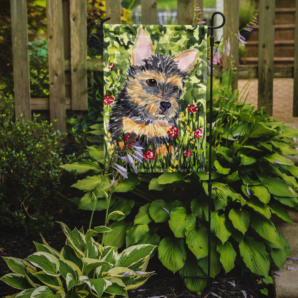 Norwich Terrier Flag Garden Size