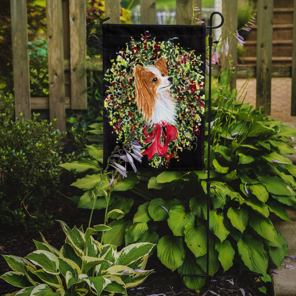 Caroline's Treasures Christmas Wreath Papillon Garden Flag - Outdoor Decorative Yard Flag