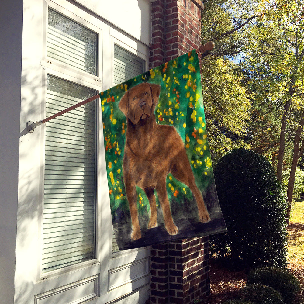Caroline's Treasures Chesapeake Bay Retriever Flag Canvas House Size