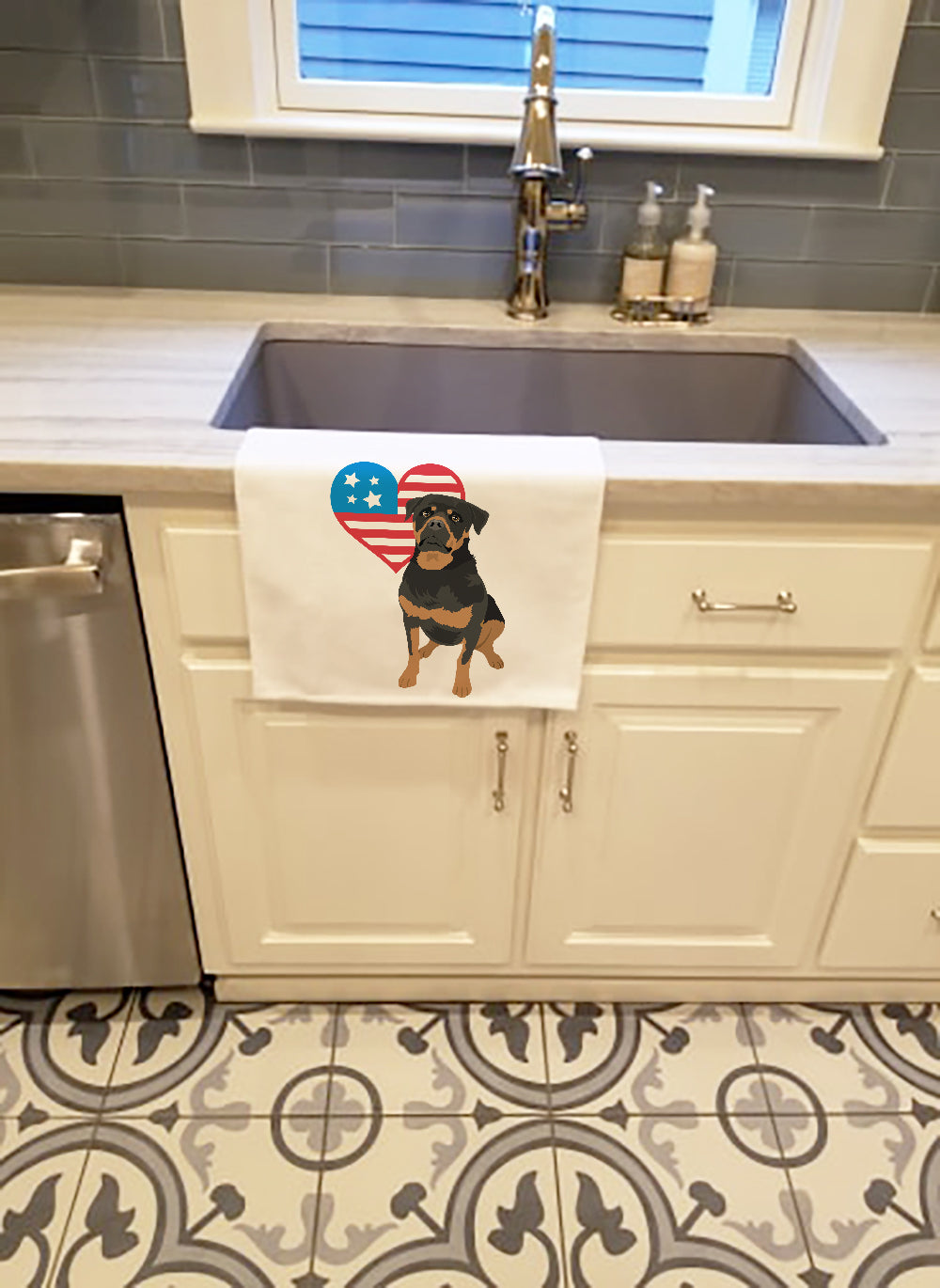 Rottweiler Black and Mahogany Patriotic White Kitchen Towel Set of 2 - the-store.com