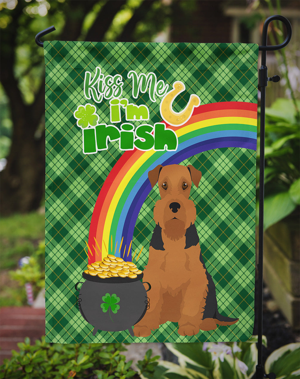 Black and Tan Airedale Terrier St. Patrick's Day Flag Garden Size  the-store.com.