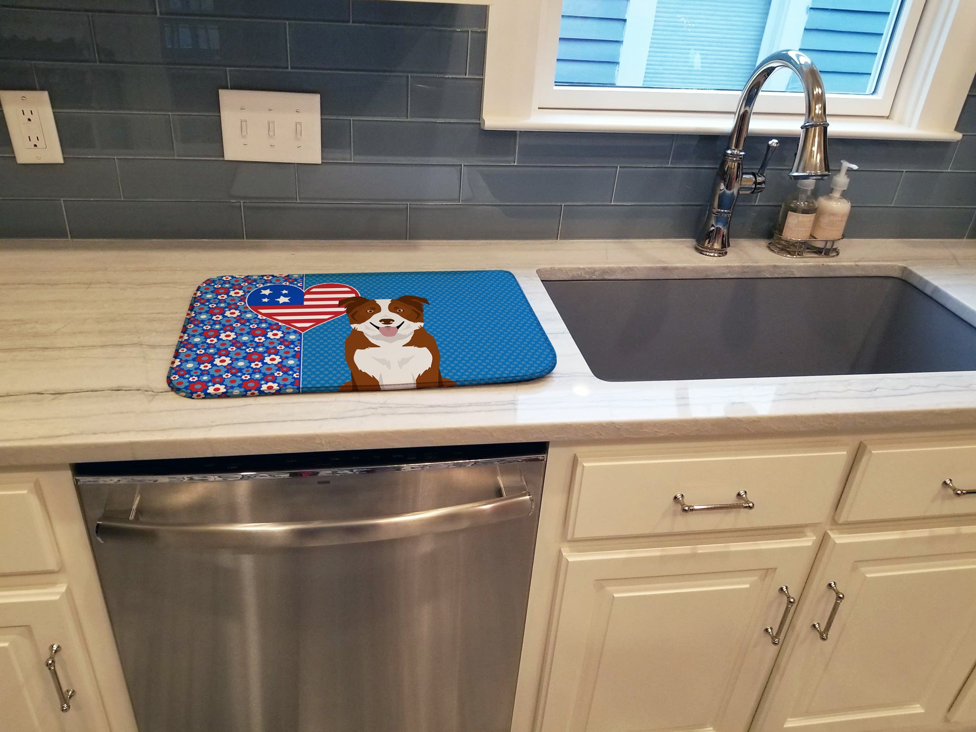 Red and White Border Collie USA American Dish Drying Mat  the-store.com.