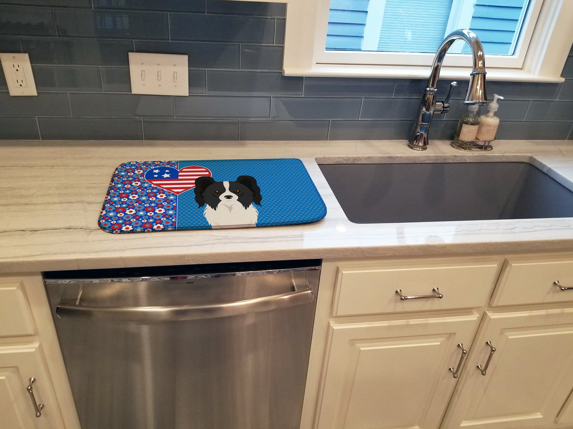 Black and White Papillon USA American Dish Drying Mat  the-store.com.