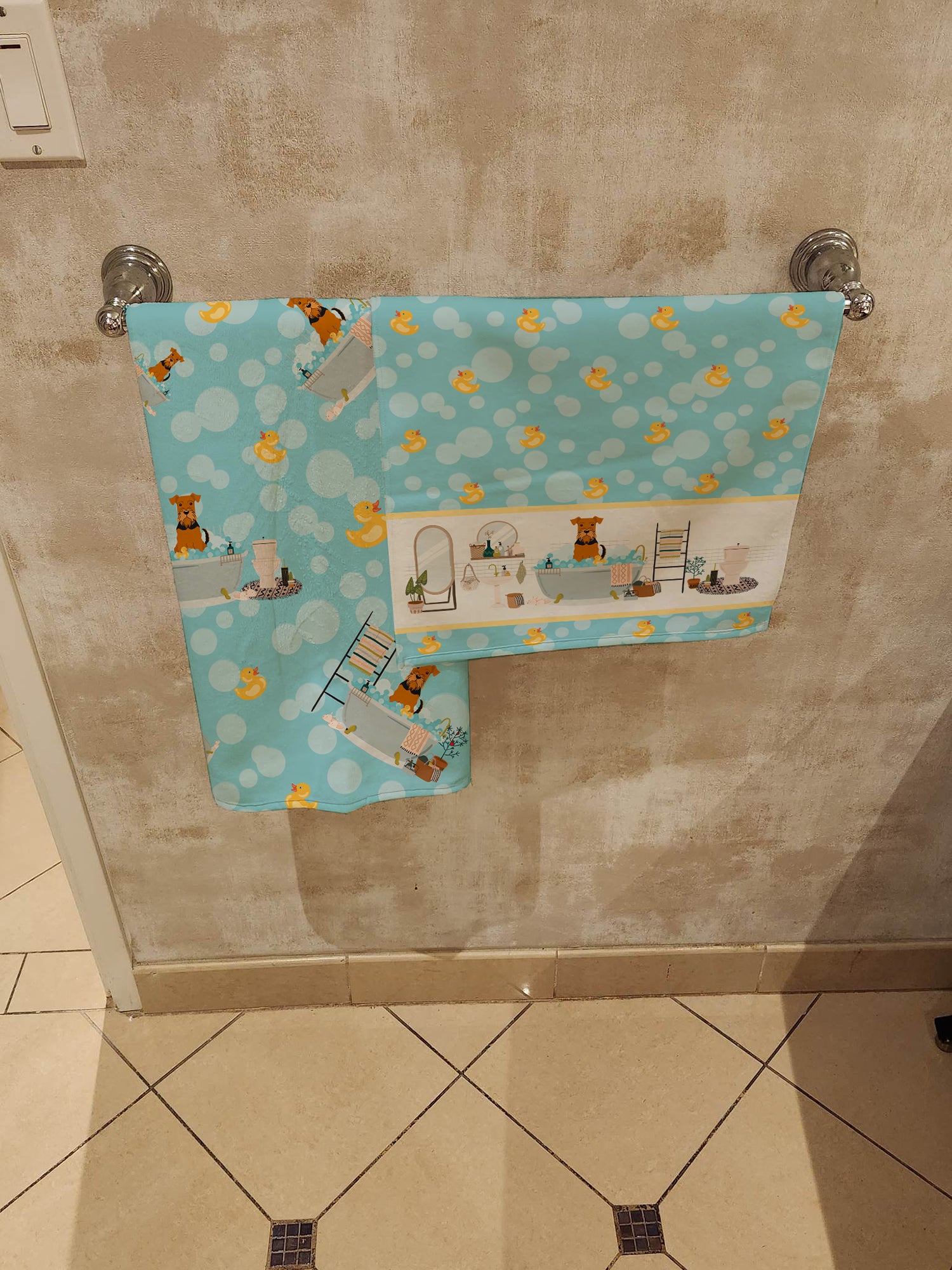 Airedale in Bathtub Bath Towel Large